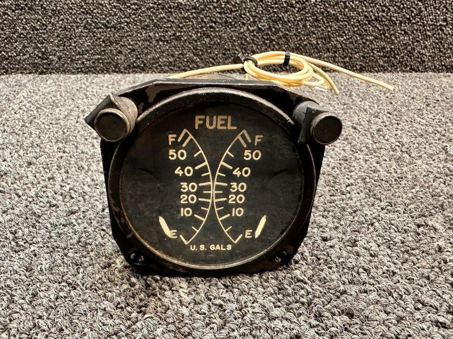 Liquidometer EA124AN-124 Liquidometer Corp Fuel Quantity Indicator (Volts: 24)