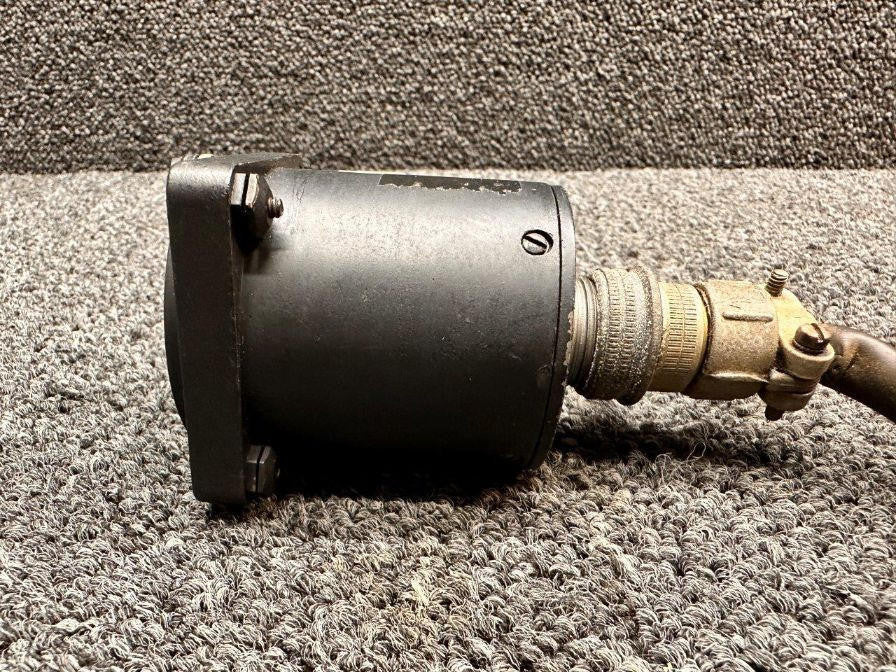 Garwin 200-2A9-C7B (Alt: AN5790-6) Garwin Outside Air Temperature Indicator (Lighted)