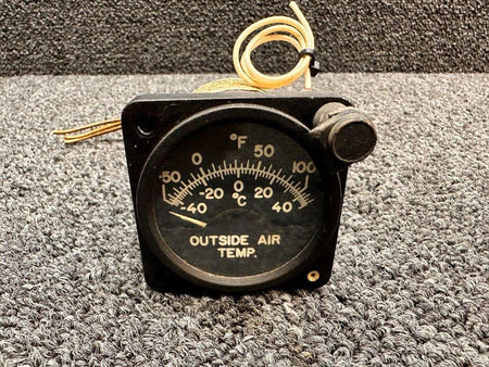 Garwin 200-2A9-C7B (Alt: AN5790-6) Garwin Outside Air Temperature Indicator (Lighted)