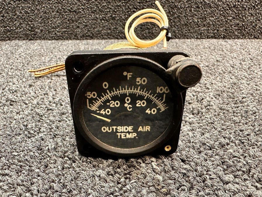 Garwin 200-2A9-C7B (Alt: AN5790-6) Garwin Outside Air Temperature Indicator (Lighted)