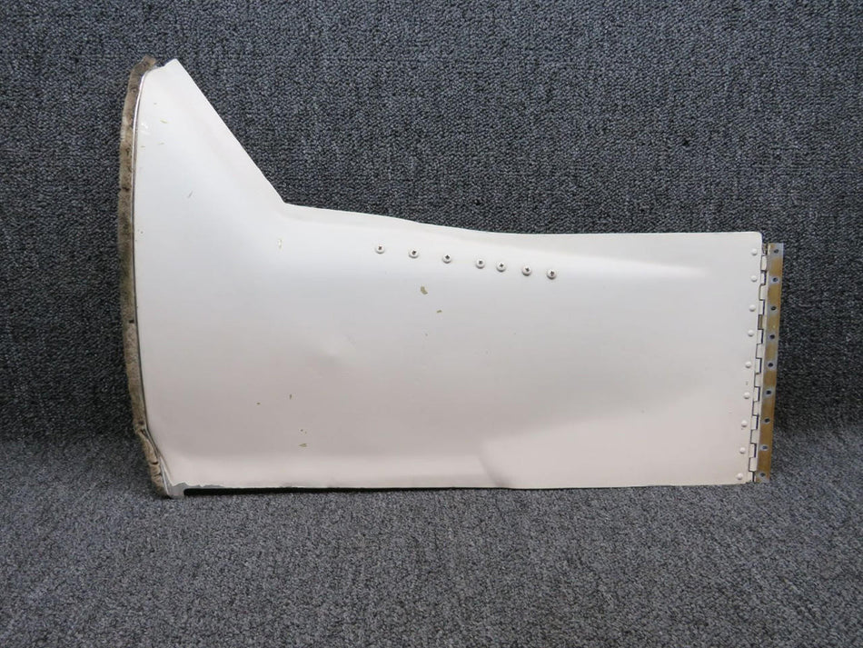 Cessna Aircraft Parts 0826002-202 (USE: 0826002-208) Cessna 310Q Main Gear Door Outboard LH (Colored)