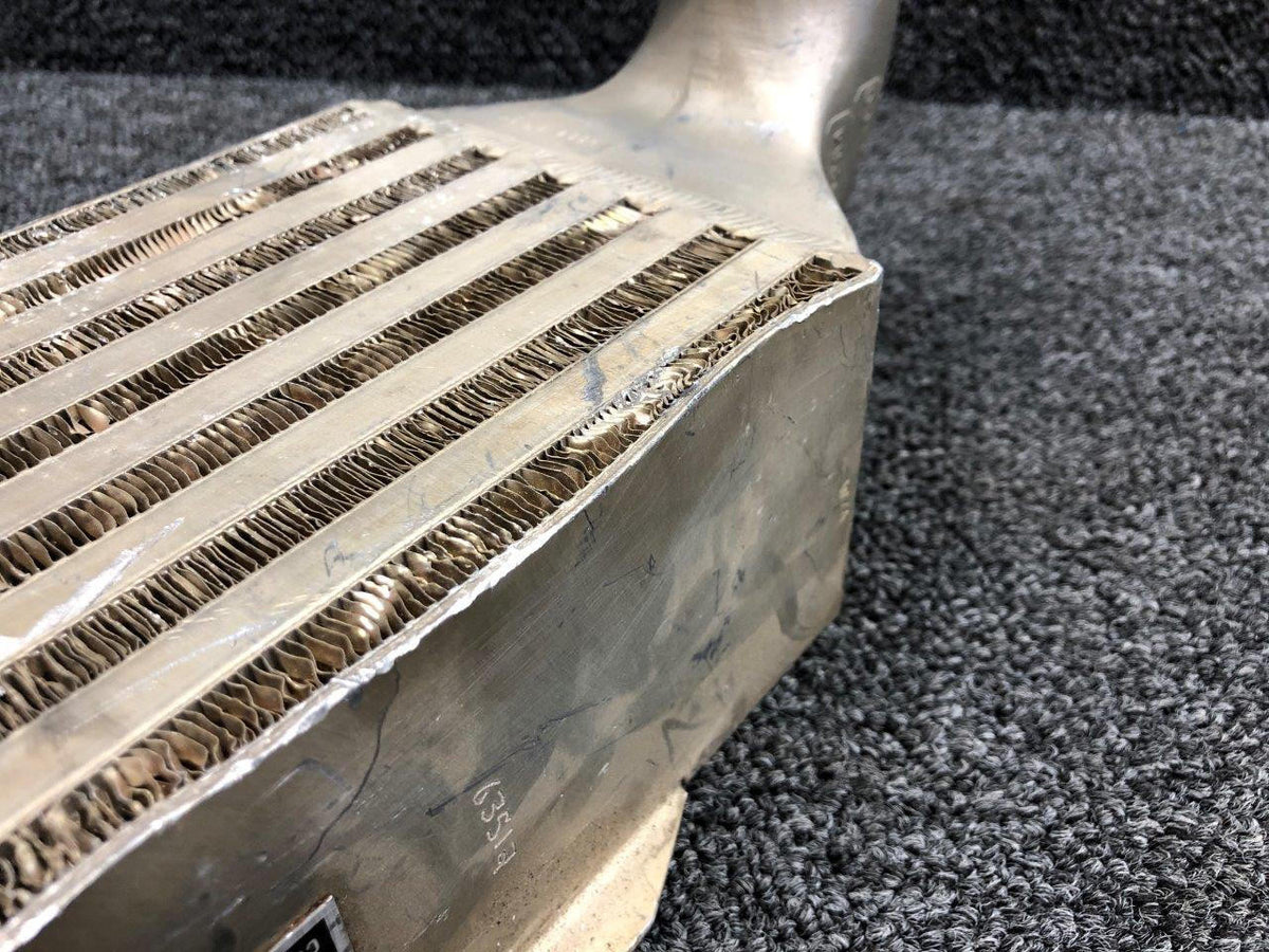 Niagara 42K19867 Lycoming TIO-540-AE2A NDM Engine Intercooler Assembly (Damaged)