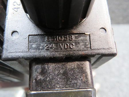 Air Tractor MAS1356, 851058 Air Tractor AT-802A Flow Valve Assembly with Solenoid