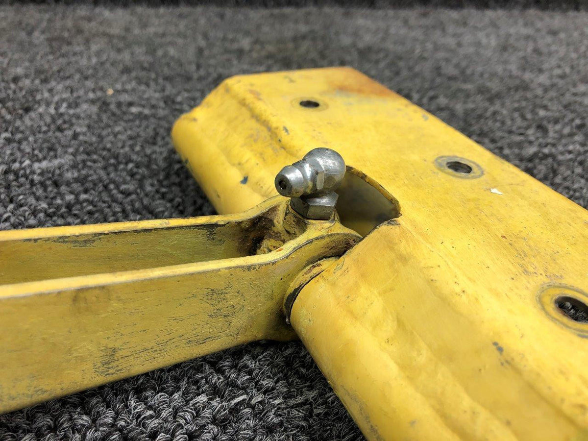 Volairecraft 37425 Volaircraft 10A Main Landing Gear Hinge Assembly LH or RH