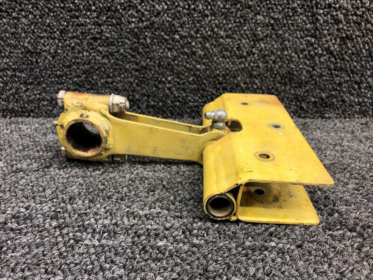 Volairecraft 37425 Volaircraft 10A Main Landing Gear Hinge Assembly LH or RH