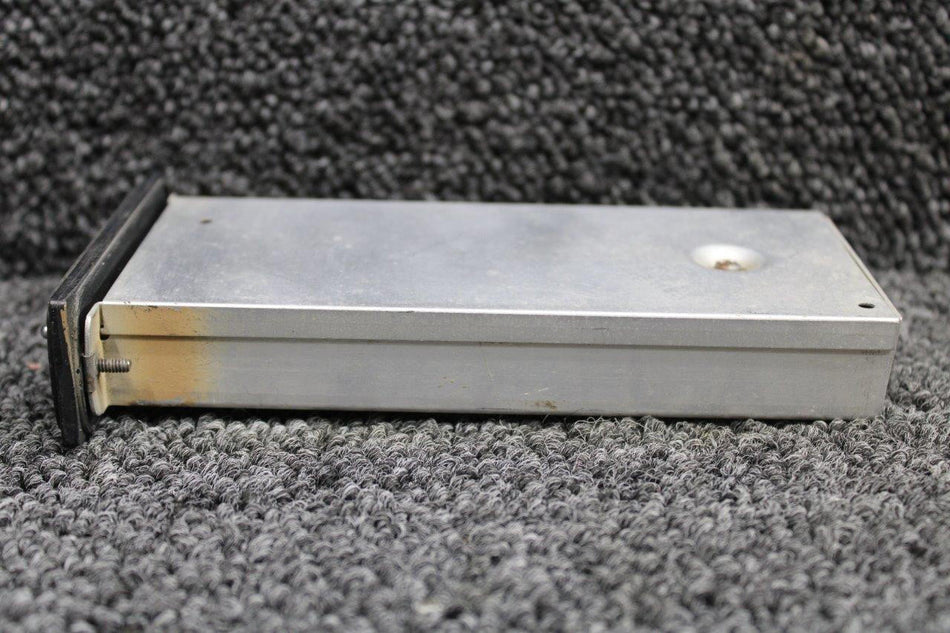 King Radio 066-1065-00 King Radio KR-22 Marker Beacon Receiver (Volts: 14/28)