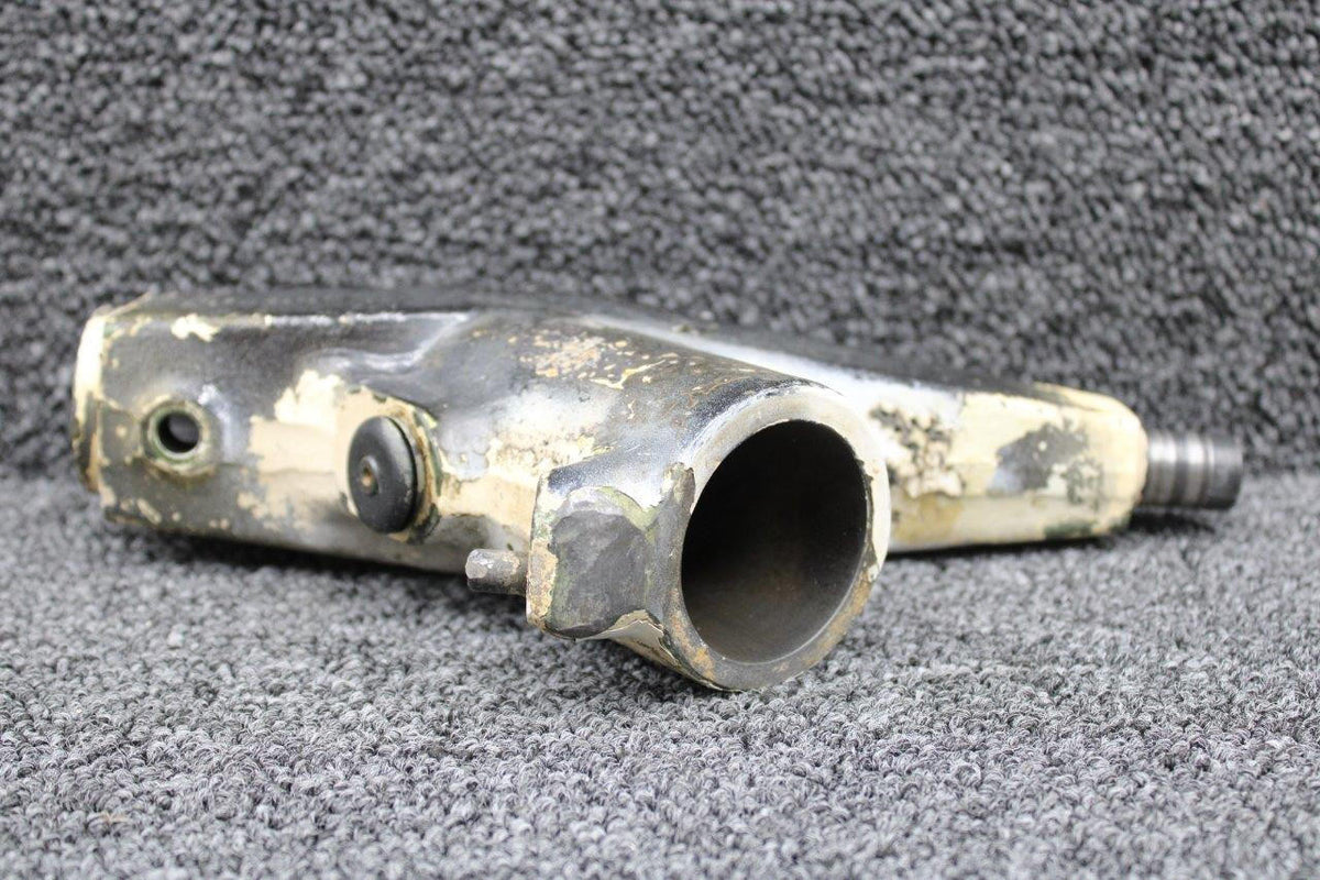 Cessna Aircraft Parts 2041002-12 Cessna 177RG Main Landing Gear Pivot RH