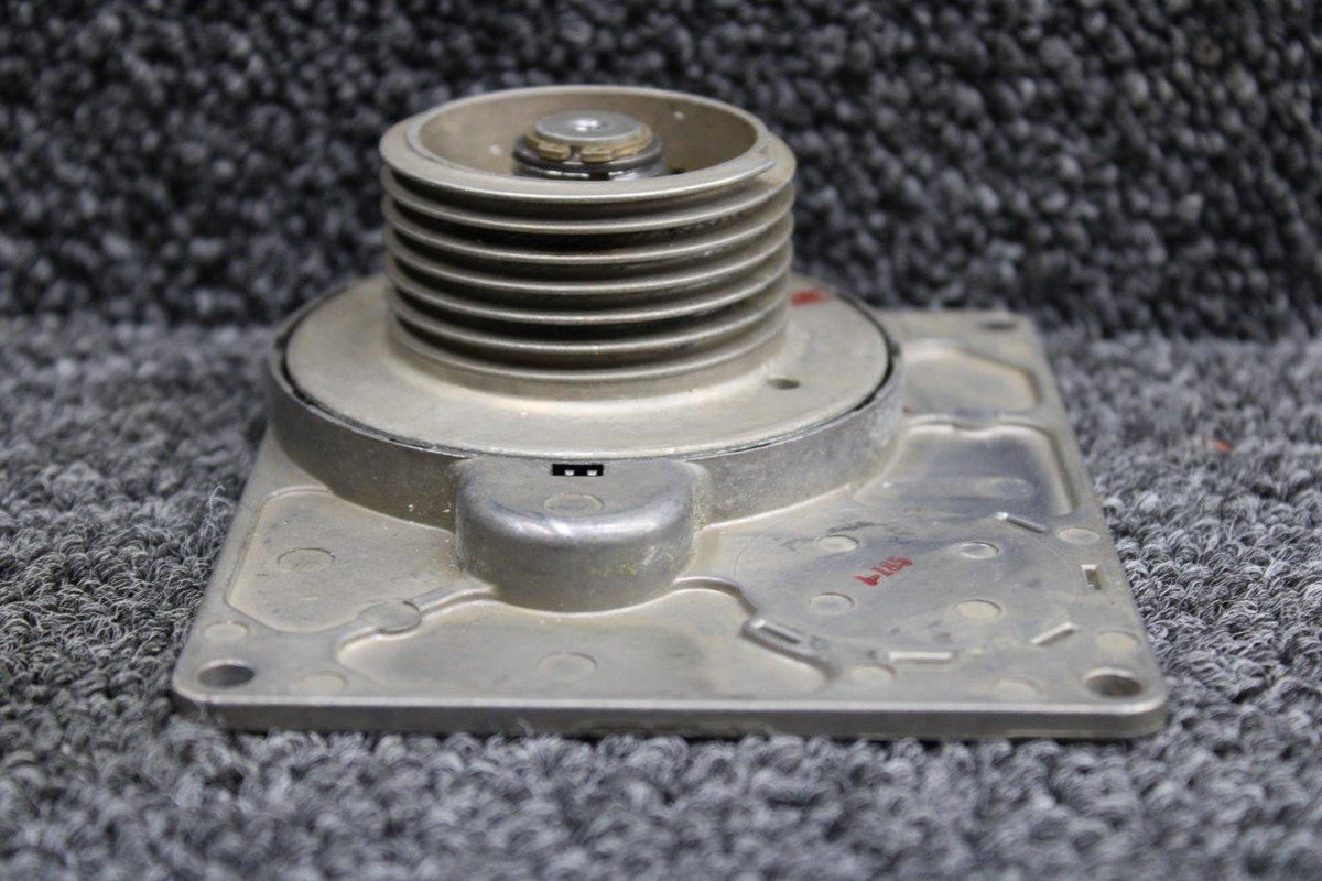 Bendix King 065-0030-00 (Use: 065-00030-0000) Bendix King KM-275 Servo Mount (No Cable)