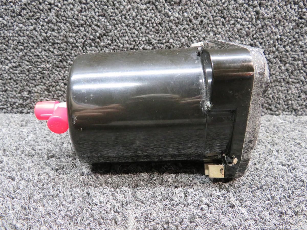 United Instruments 7000-C32 (Alt: C661080-0101) United Instruments Vertical Speed Indicator (Face)