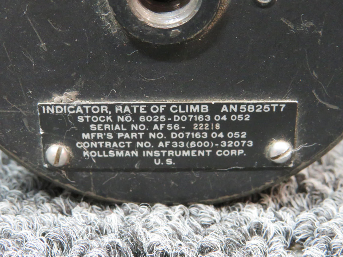 kollsman AN5825T7 (Alt: D07163-04-052) Kollsman Vertical Speed Indicator