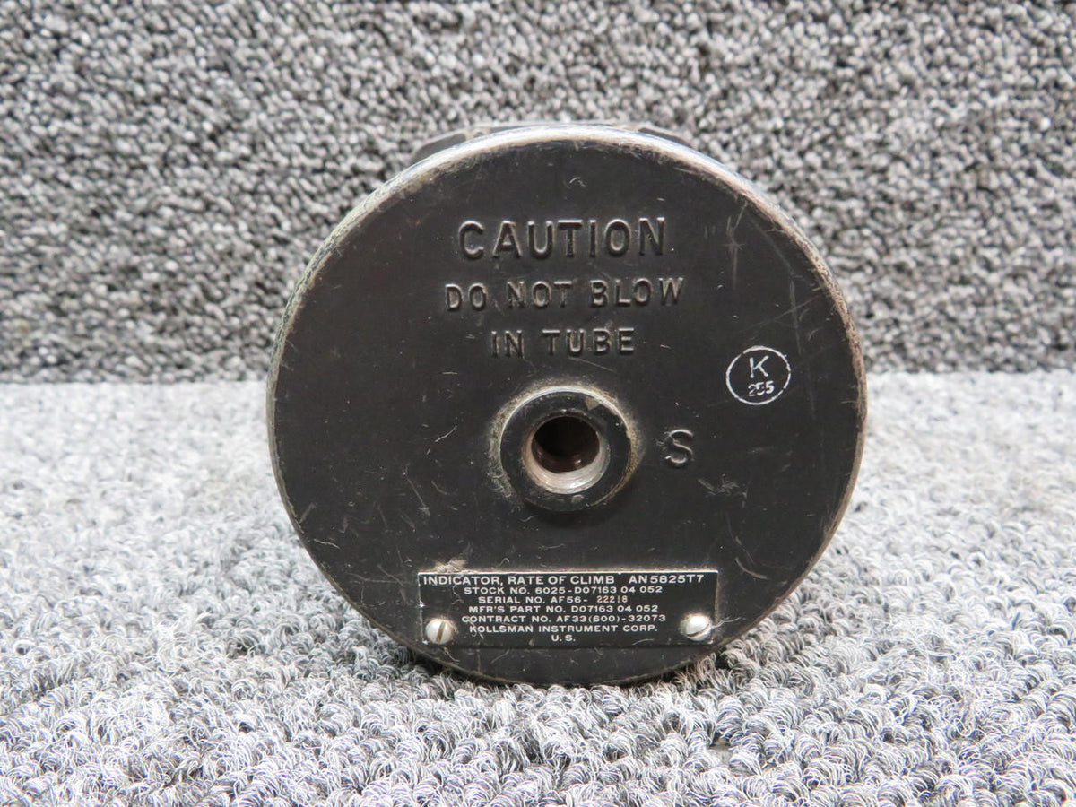kollsman AN5825T7 (Alt: D07163-04-052) Kollsman Vertical Speed Indicator
