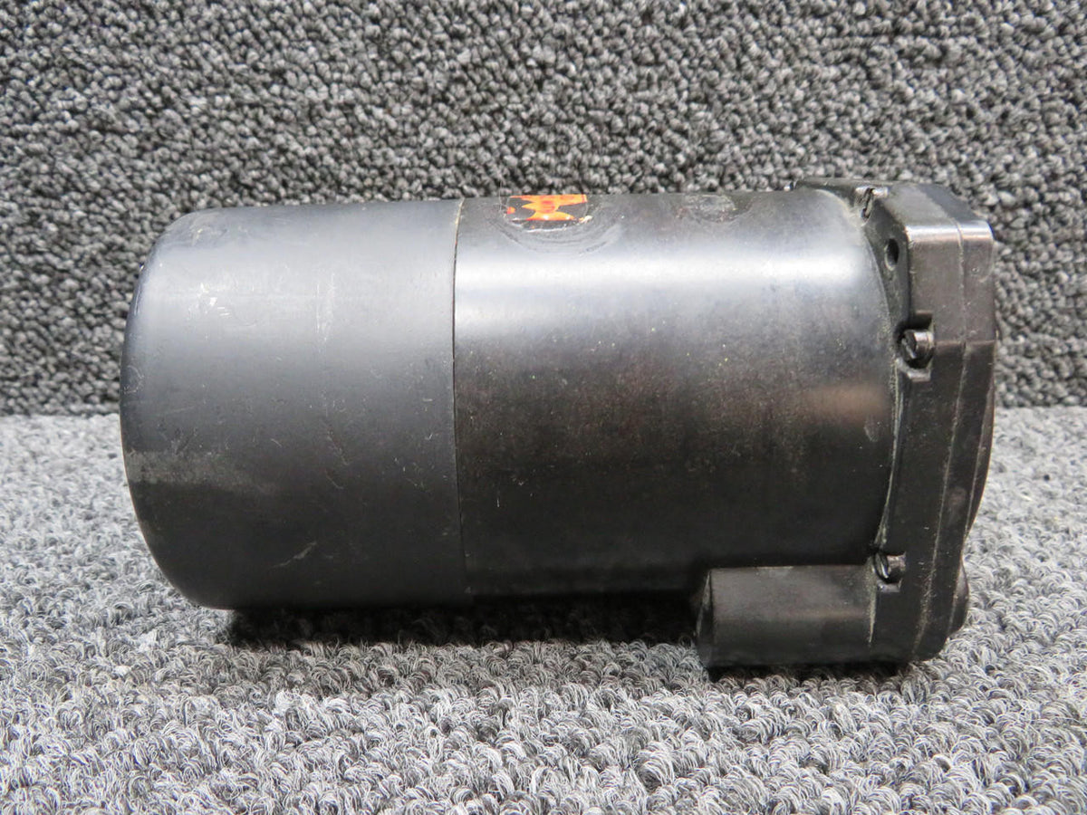 Bendix Airplane Parts & Equipment AN5825-7 (Alt: 1648-6U-A6-1) Bendix Vertical Speed Indicator (CORE) (Cracked)
