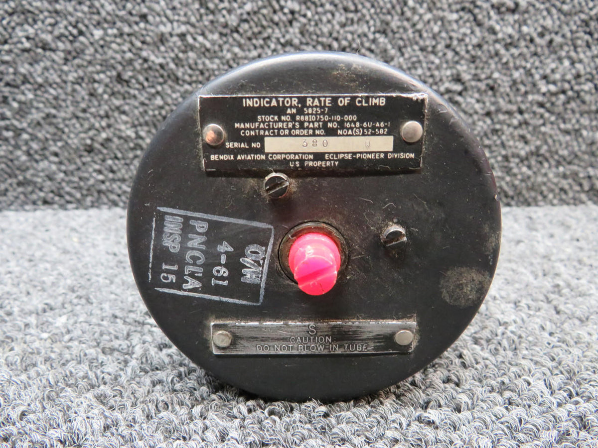 Bendix Airplane Parts & Equipment AN5825-7 (Alt: 1648-6U-A6-1) Bendix Vertical Speed Indicator (CORE) (Cracked)