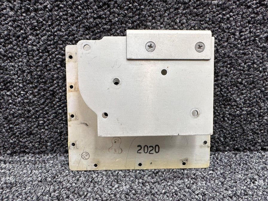 Mooney Aircraft Parts & Accessories 2020 (Alt: LY1124) Mooney M20G Cabin Door Hook Latch Housing