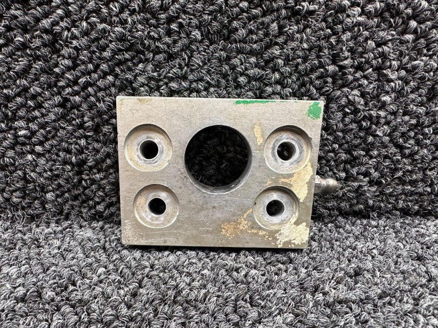 Mooney Aircraft Parts & Accessories 210067-007 (Use: 210067-901) Mooney M20G Main Gear Attach Bracket LH