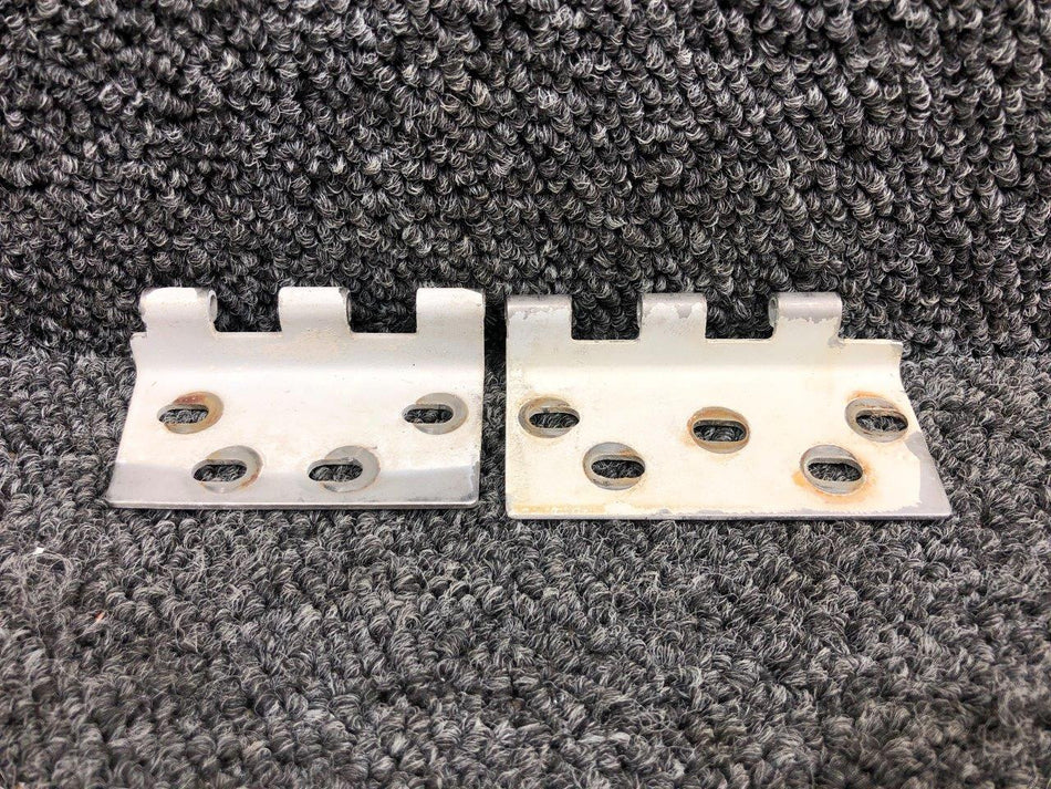 1610039-4, 1610039-6 Cessna A188B Cabin Door Hinge Assembly RH (Fwd and Aft)