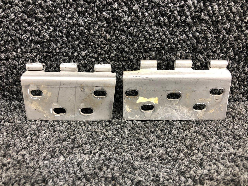 1610039-4, 1610039-6 Cessna A188B Cabin Door Hinge Assembly RH (Fwd and Aft)