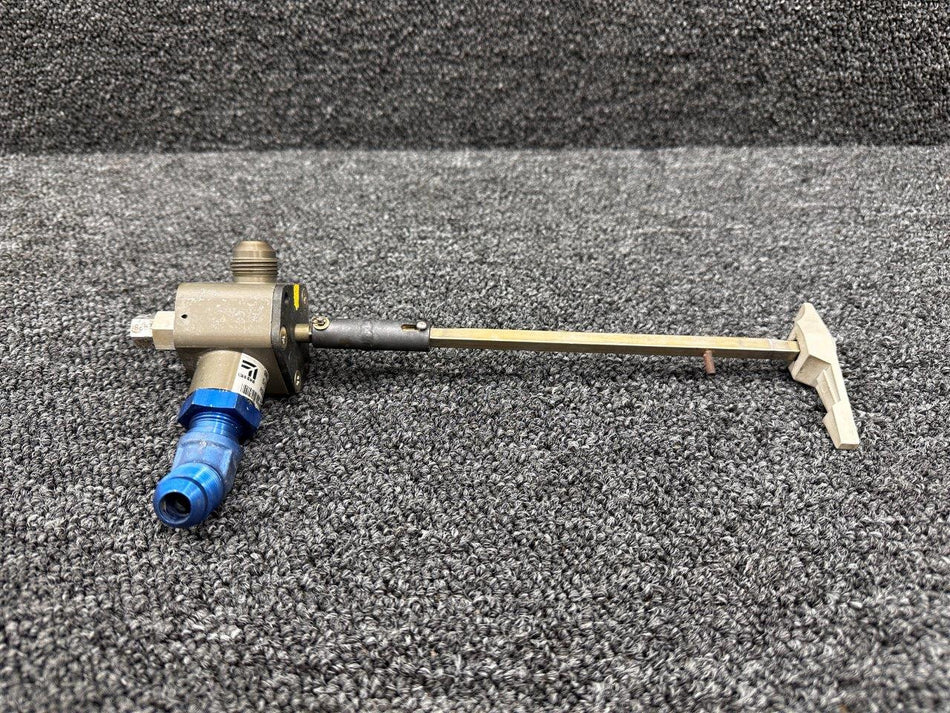 9851096-3, 0516024-1 Cessna 182S Fuel Selector Valve Assembly with Shaft, Handle