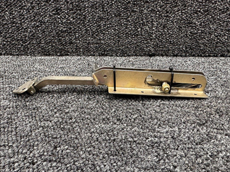 1411206-7, 1217038-2, 1217038-1 Cessna 182S Cabin Door Stop with Brackets