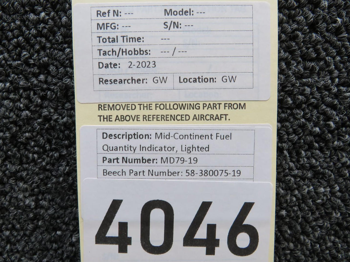 Mid-Continent MD79-19 (Alt: 58-380075-19) Mid-Continent Fuel Quantity Indicator, Lighted