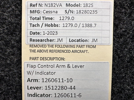 Cessna Aircraft Parts 1260611-10, 1512280-44 Cessna 182S Flap Control Arm and Lever with Indicator
