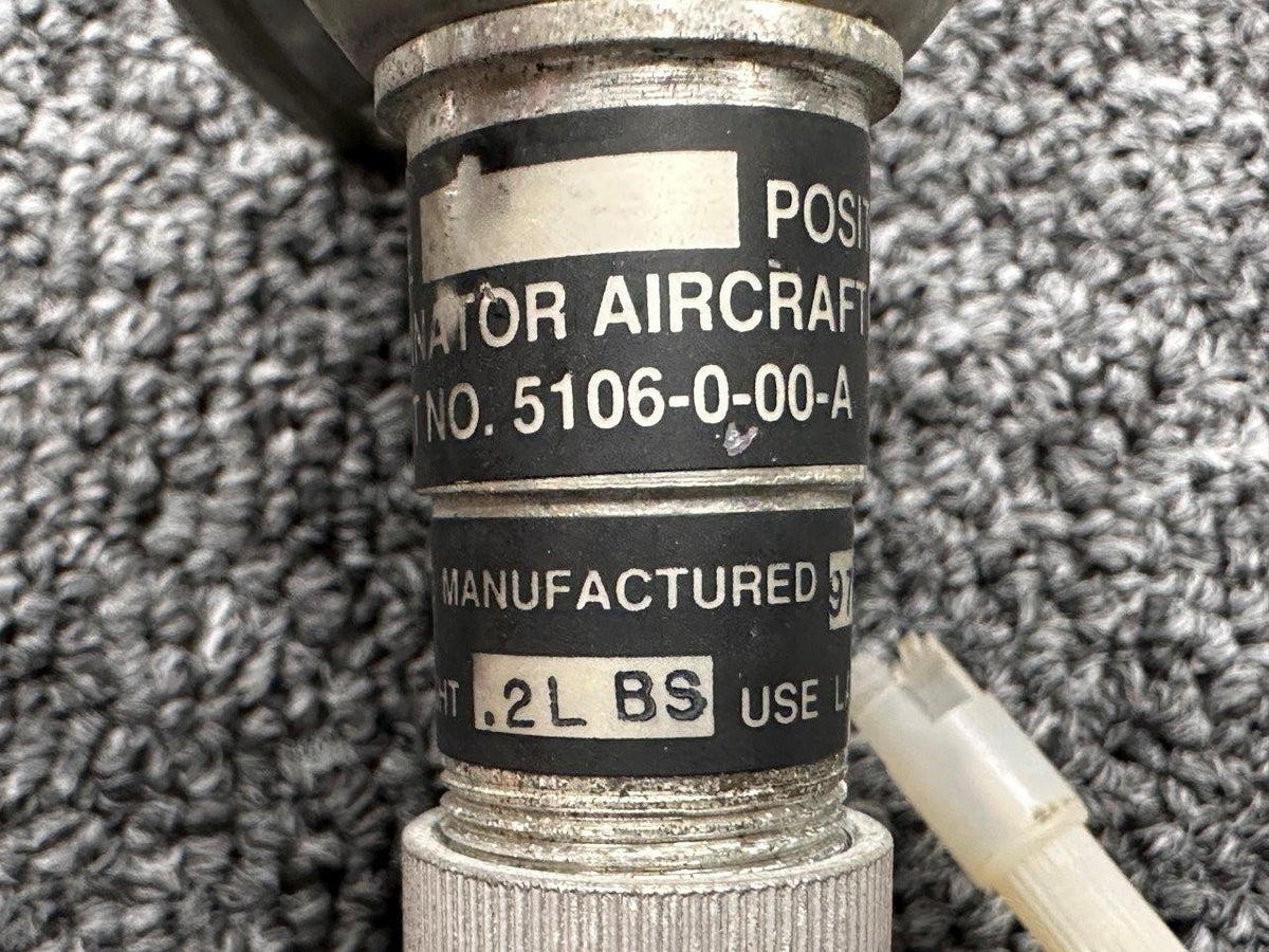 luminator 5106-0-00-A, W1284-R Luminator Aircraft Navigation Light LH with Lens