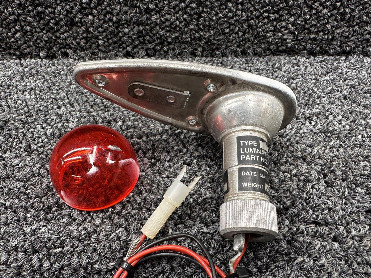luminator 5106-0-00-A, W1284-R Luminator Aircraft Navigation Light LH with Lens