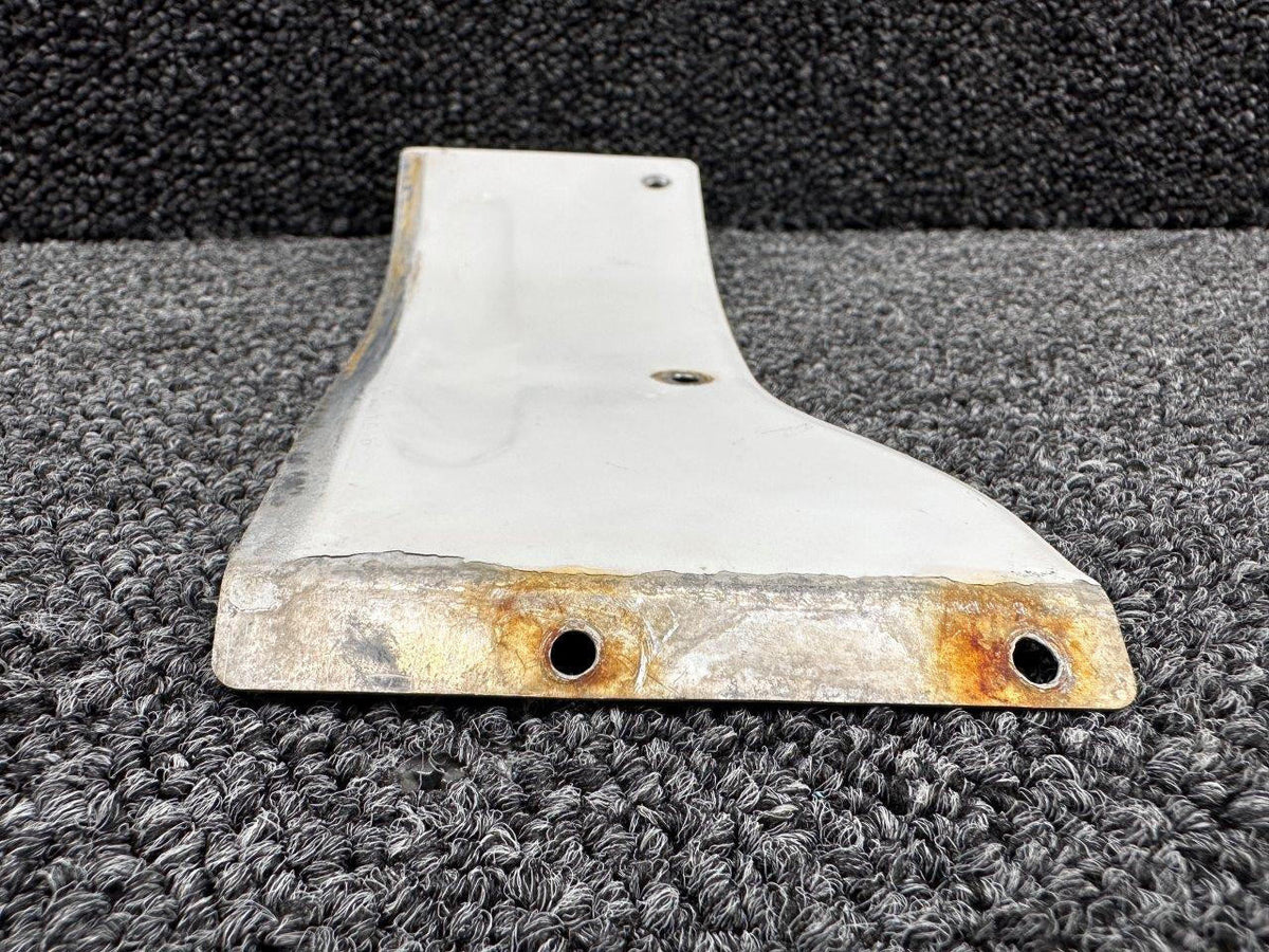 Cessna Aircraft Parts 0520008-1 Cessna 172N Wing Fairing Rear Lower RH