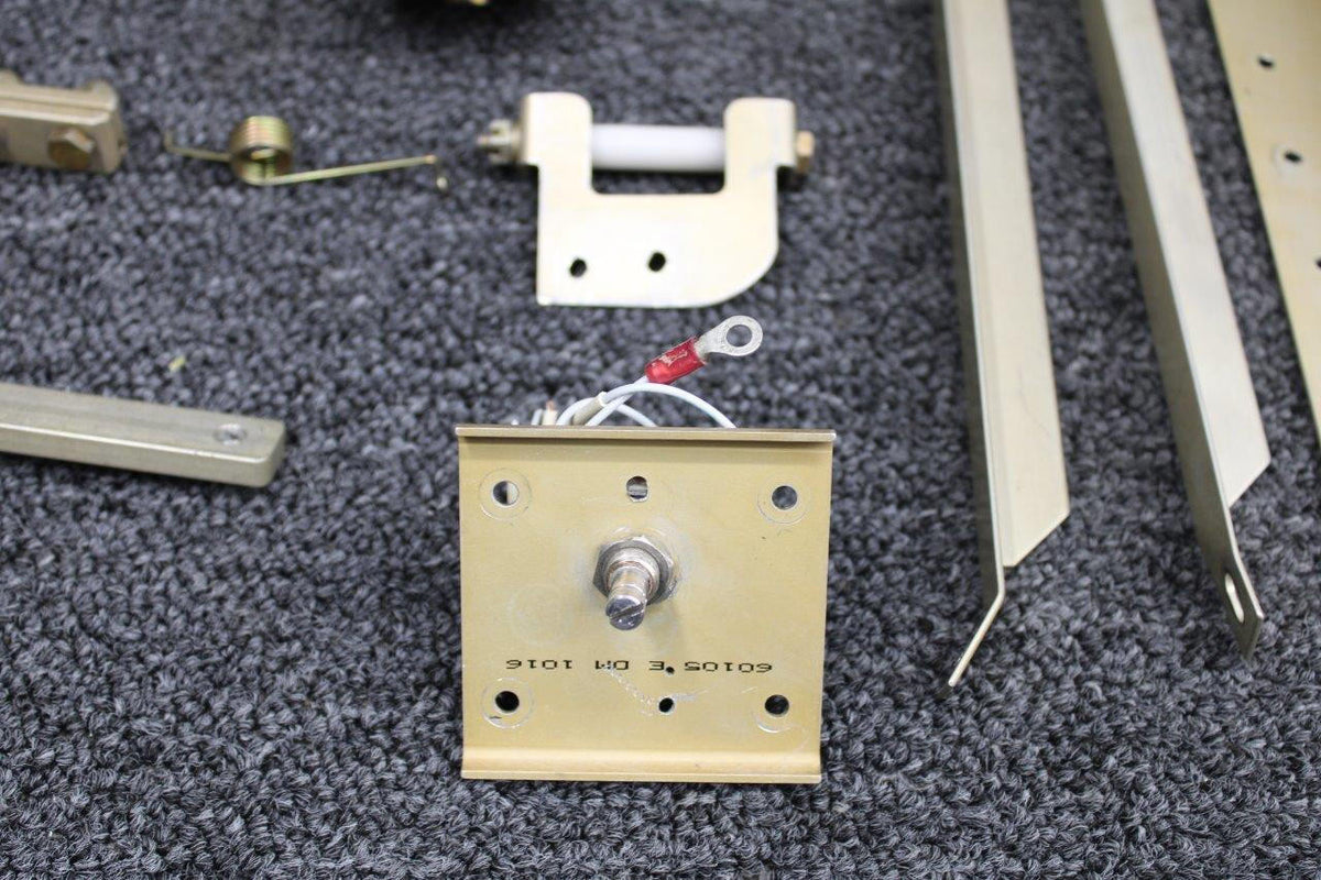 S-Tec Aviation Parts 6093, 60220A, 60219A, 6094A, 6096B, 60105E S-Tec Servo Mounting Bracket Set