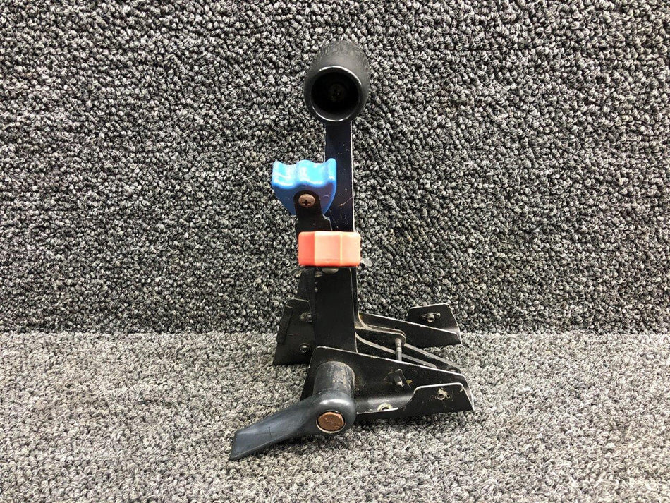 Piper Aircraft Parts 67210-007 Piper PA28R-201 Engine Control Quadrant Assembly