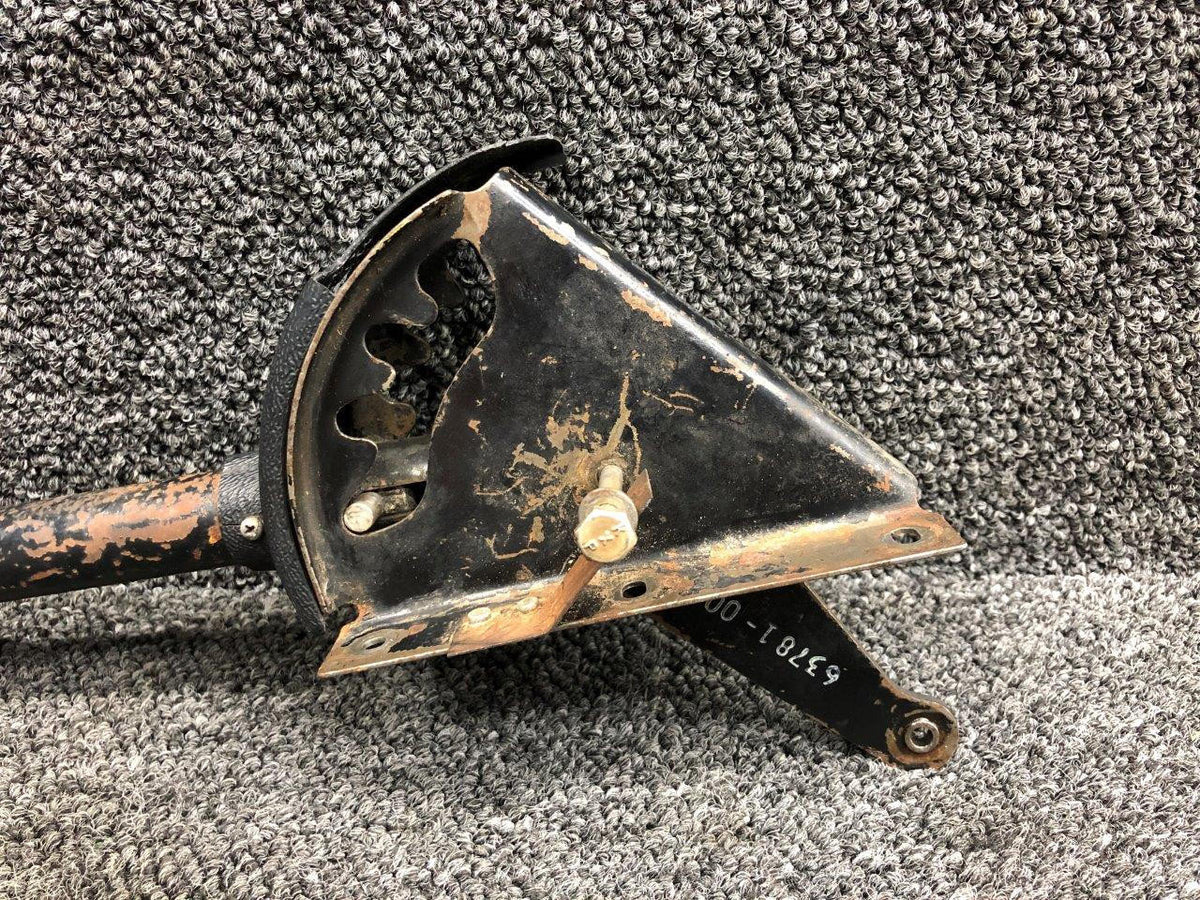 Piper Aircraft Parts 67582-003, 65654-005 Piper PA28R-201 Flap Control Lever Assembly with Bracket