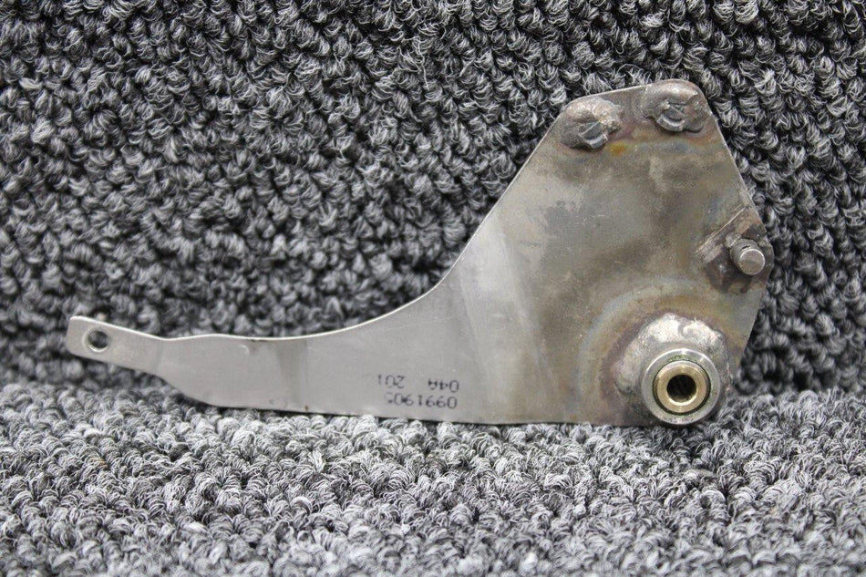 Cessna Aircraft Parts 0991905-8 (Use: 0911920-94) Cessna 162 Cabin Door Weld Assembly RH (No Knob)