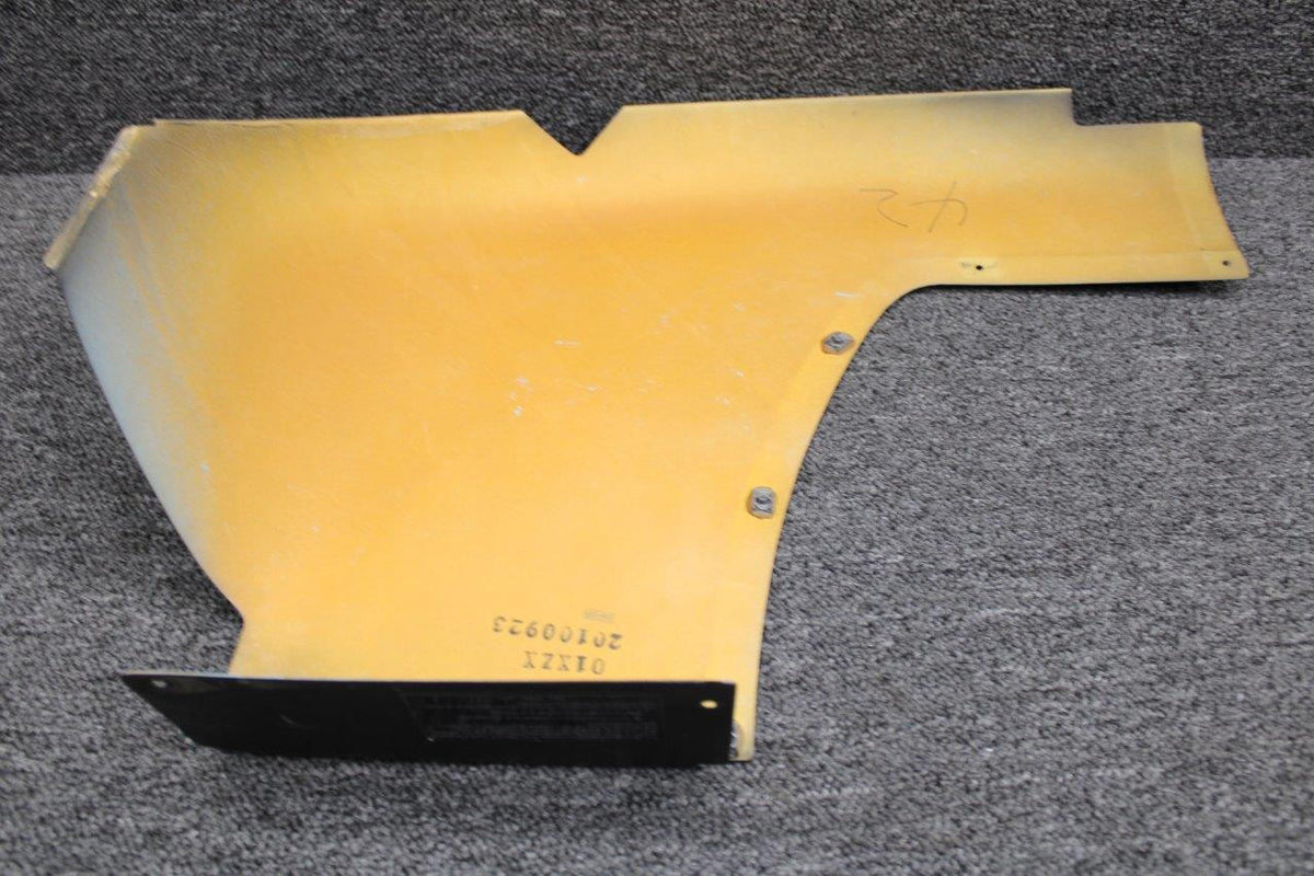 Cessna Aircraft Parts 9919115-6 (Use: 9909006-14) Cessna 162 Glareshield Deck Assembly RH
