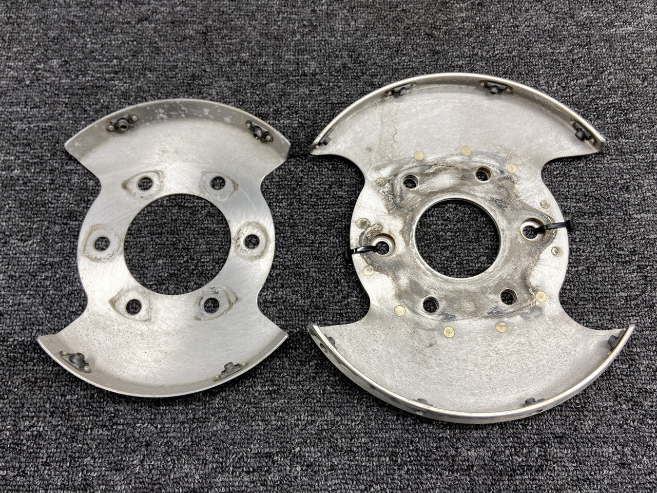 Cessna117出品 2個口PFC-1000 + Cirrus II D-7945, D-7962, C-7961 Cessna 162 Two Blade Spinner with Bulkhead