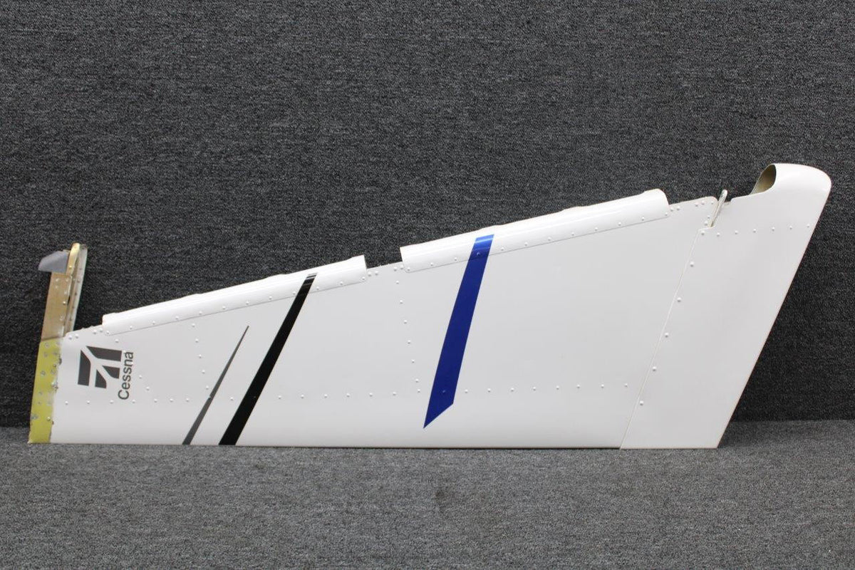 Cessna Aircraft Parts 0933101-3 Cessna 162 Rudder Assy