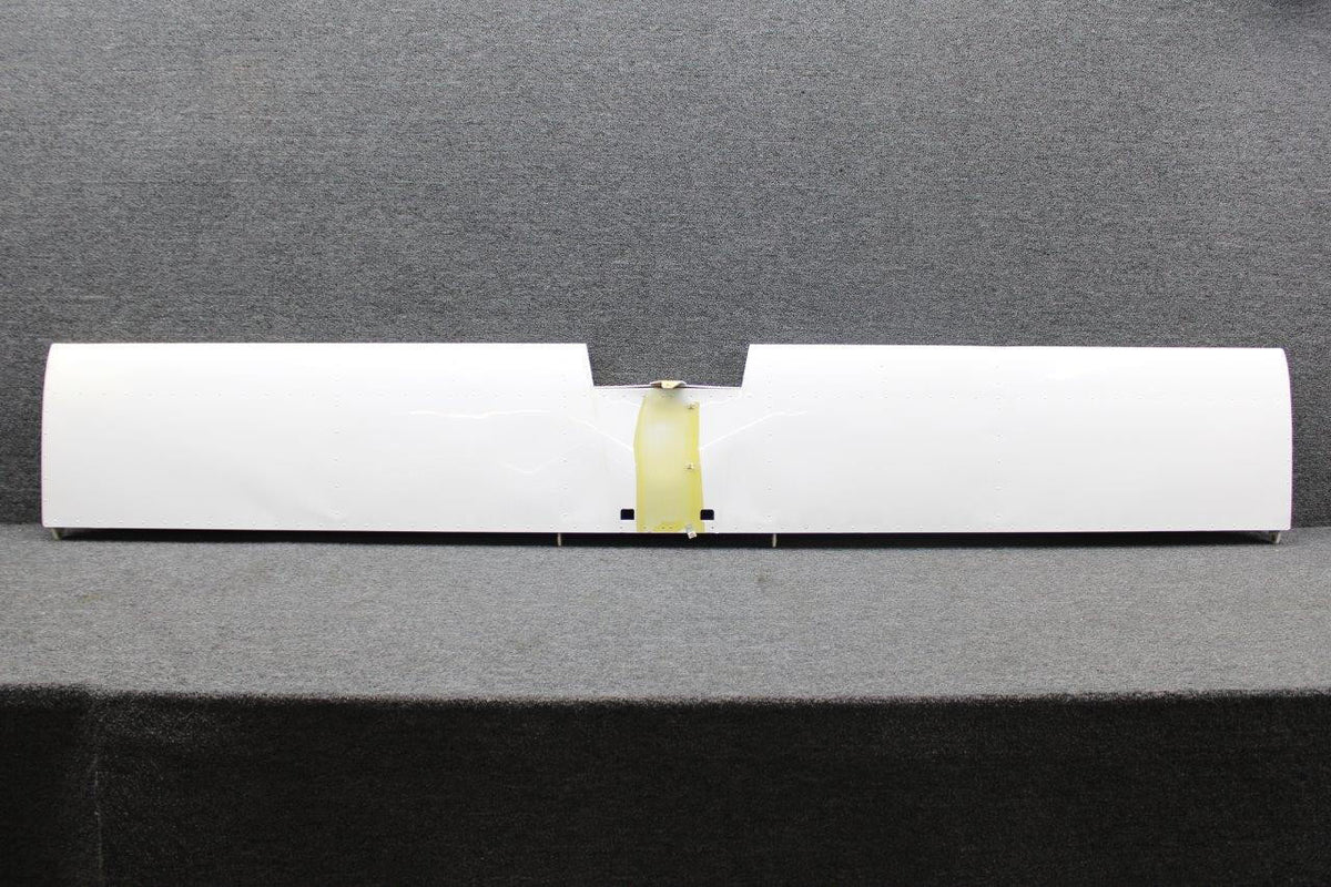 Cessna Aircraft Parts 0932100-4 Cessna 162 Horizontal Stabilizer Assy