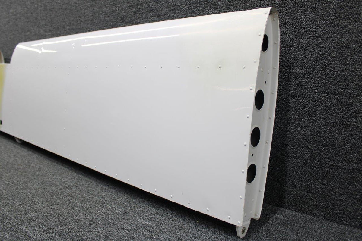 Cessna Aircraft Parts 0932100-4 Cessna 162 Horizontal Stabilizer Assy