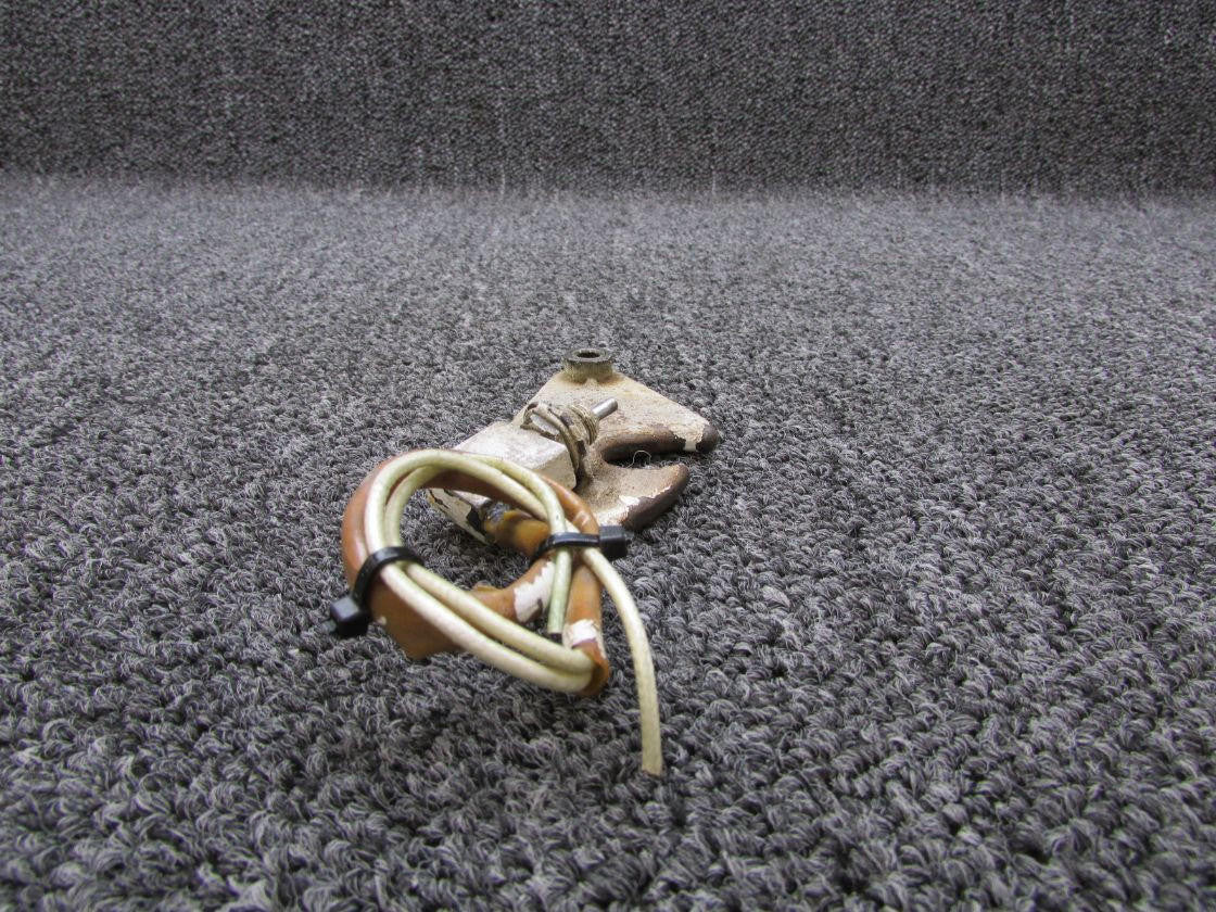 Cessna Aircraft Parts 1241078-5, S1377-1 Cessna 210L Lock Assembly LH with Switch