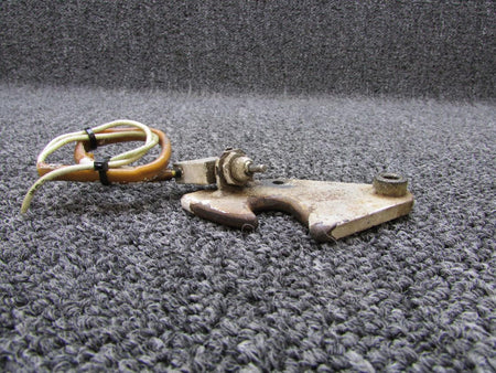 Cessna Aircraft Parts 1241078-5, S1377-1 Cessna 210L Lock Assembly LH with Switch