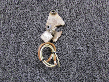 Cessna Aircraft Parts 1241078-5, S1377-1 Cessna 210L Lock Assembly LH with Switch