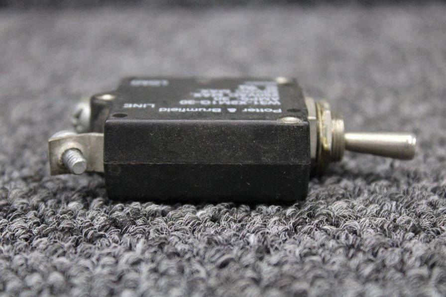 Potter and Brumfield W31-X2M1G-30 Potter and Brumfield Toggle Breaker Switch (50/250V, 30A) (SA)