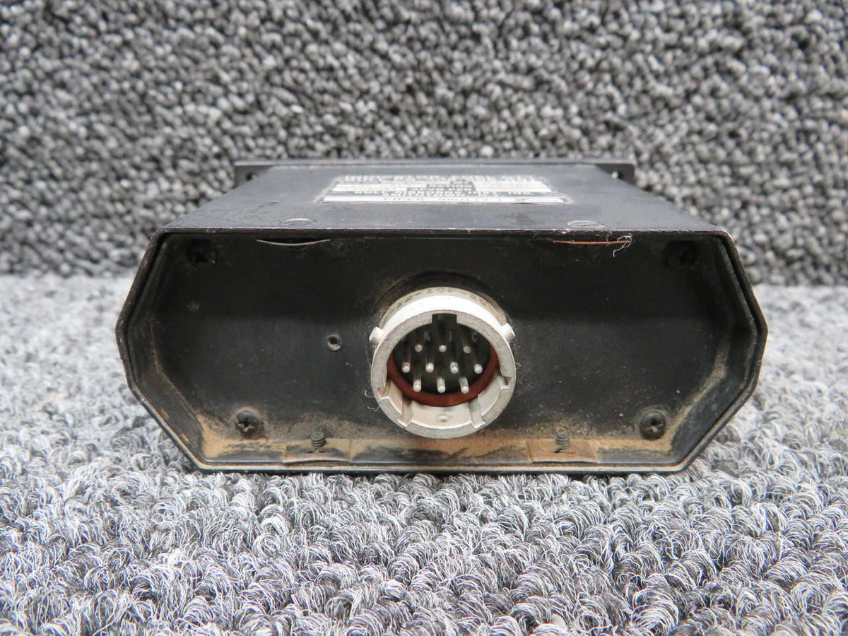 Gull Airborne 308-906-001 (Alt: 980112-1) Gull Airborne Type II Fuel Quantity Indicator (Volts: 28)