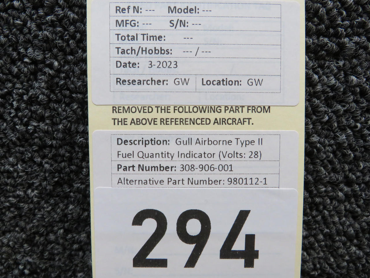 Gull Airborne 308-906-001 (Alt: 980112-1) Gull Airborne Type II Fuel Quantity Indicator (Volts: 28)