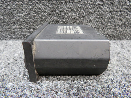 Gull Airborne 308-906-001 (Alt: 980112-1) Gull Airborne Type II Fuel Quantity Indicator (Volts: 28)