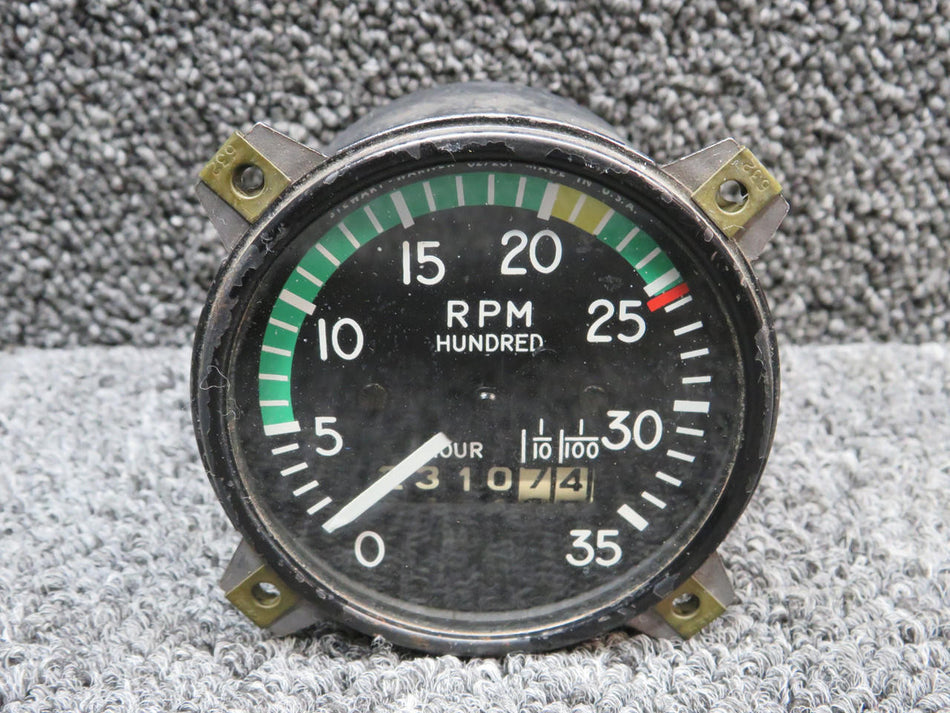 Stewart-Warner 827261 Stewart-Warner Recording Tachometer Indicator (Hours: 2310.74) (CORE)