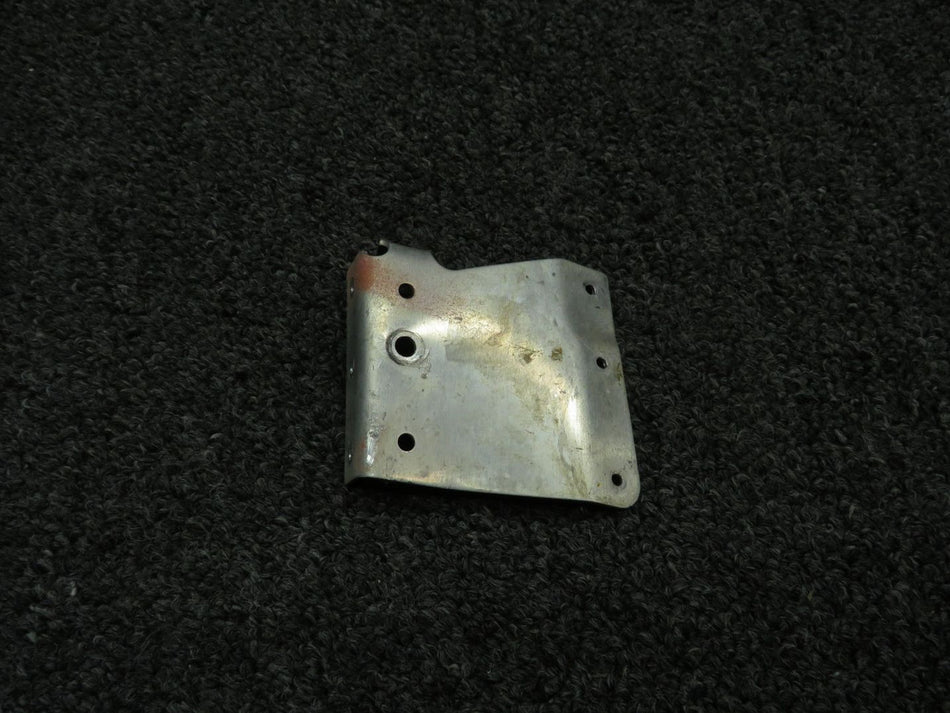 0712629-1 Cessna 182M Stabilizer Attach Bracket LH