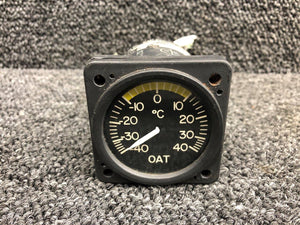 0241-003 (Alt: 880023-503) B&D Outside Air Temperature Indicator