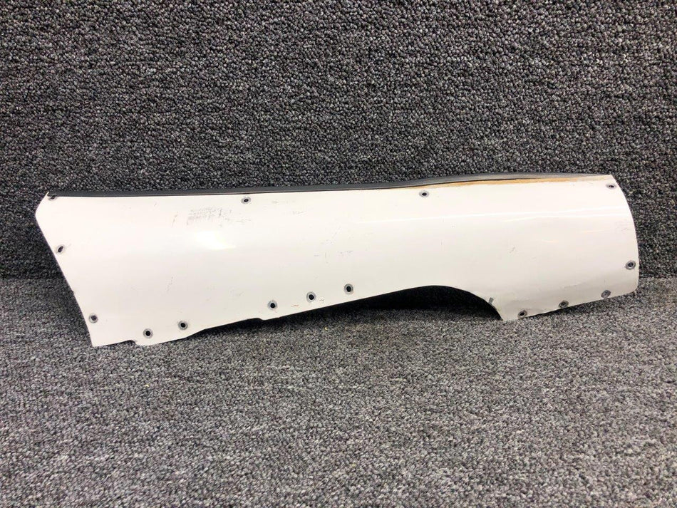 5112001-28 Cessna 421C Upper Horizontal Tail Fairing Forward RH