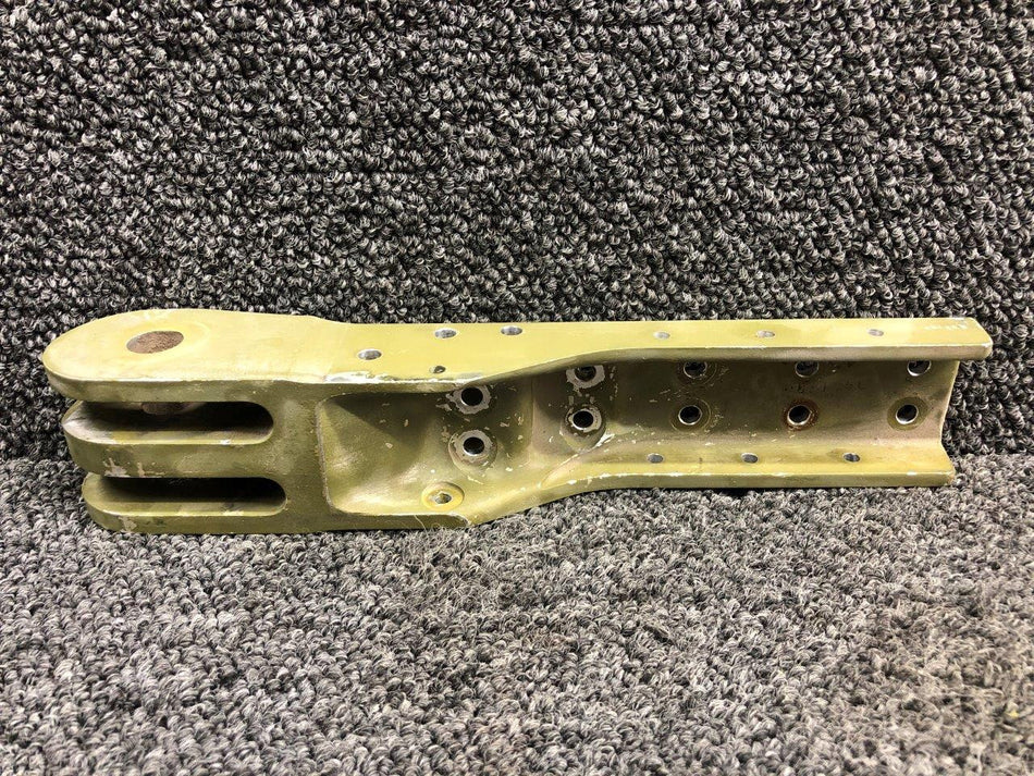 0811350-8 (Use: 0811350-12) Cessna 421C Lower Wing Spar Fitting