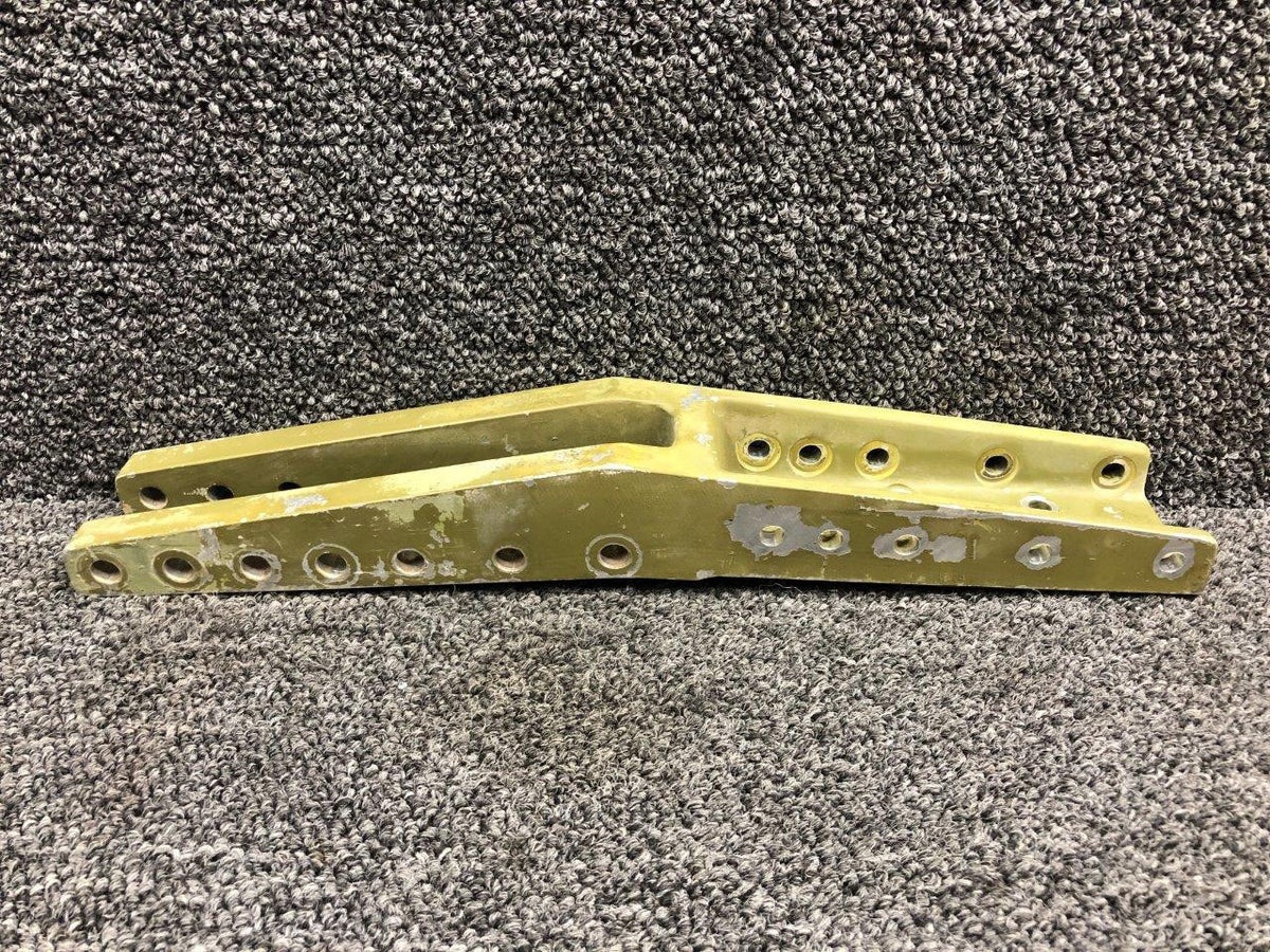 Cessna Aircraft Parts 5011123-1 Cessna 421C Aft Wing Spar Fitting Upper LH or RH